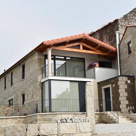 Casinhas Da Eira Caramulo Turismo Rural Arca Luaran gambar