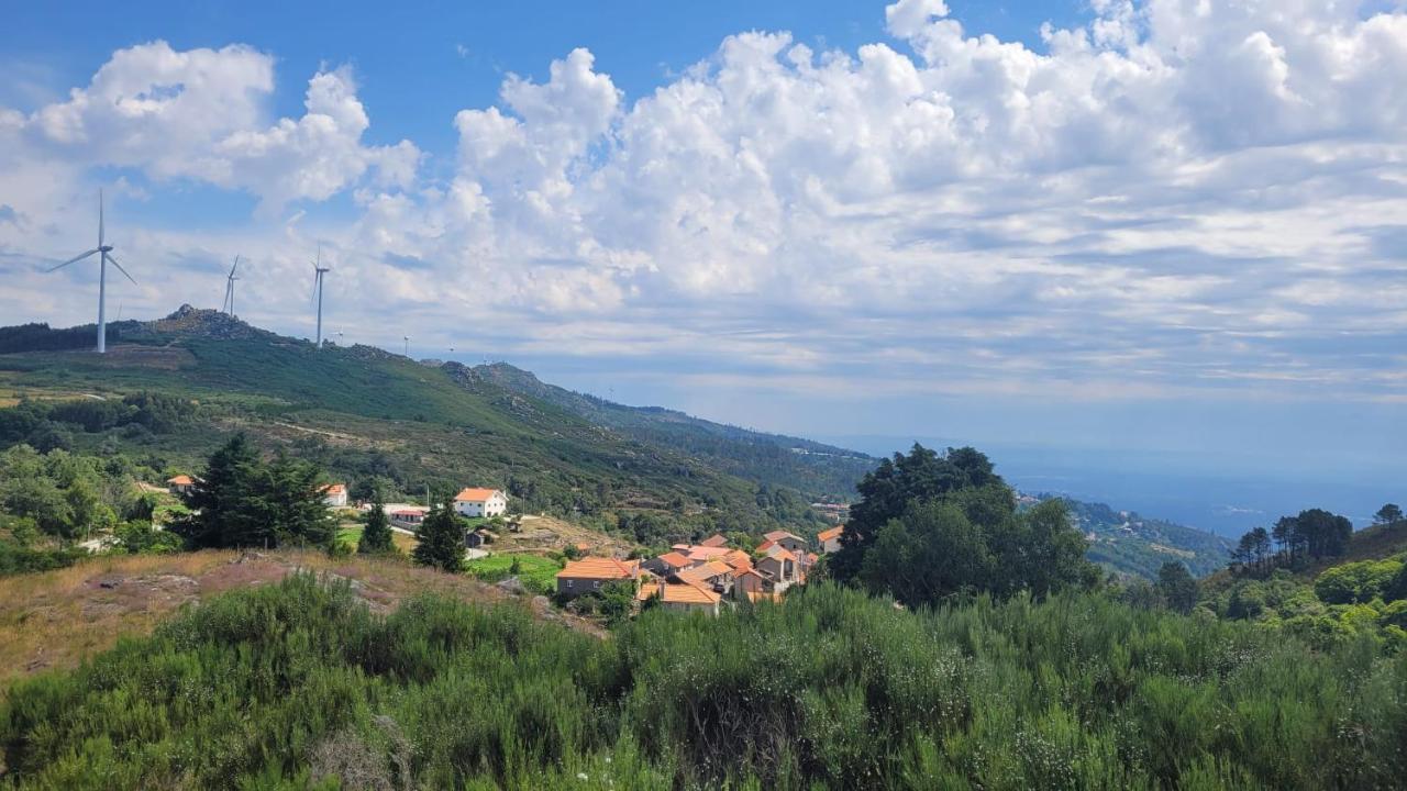 Casinhas Da Eira Caramulo Turismo Rural Arca Luaran gambar