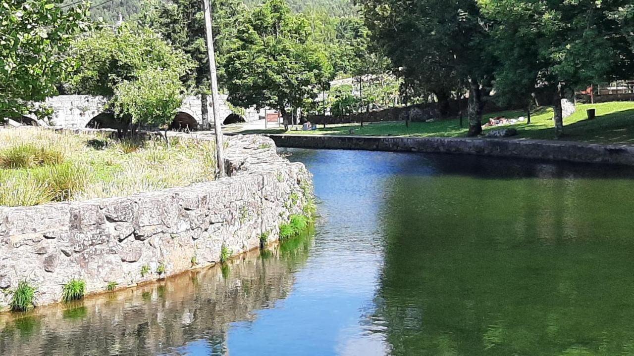 Casinhas Da Eira Caramulo Turismo Rural Arca Luaran gambar