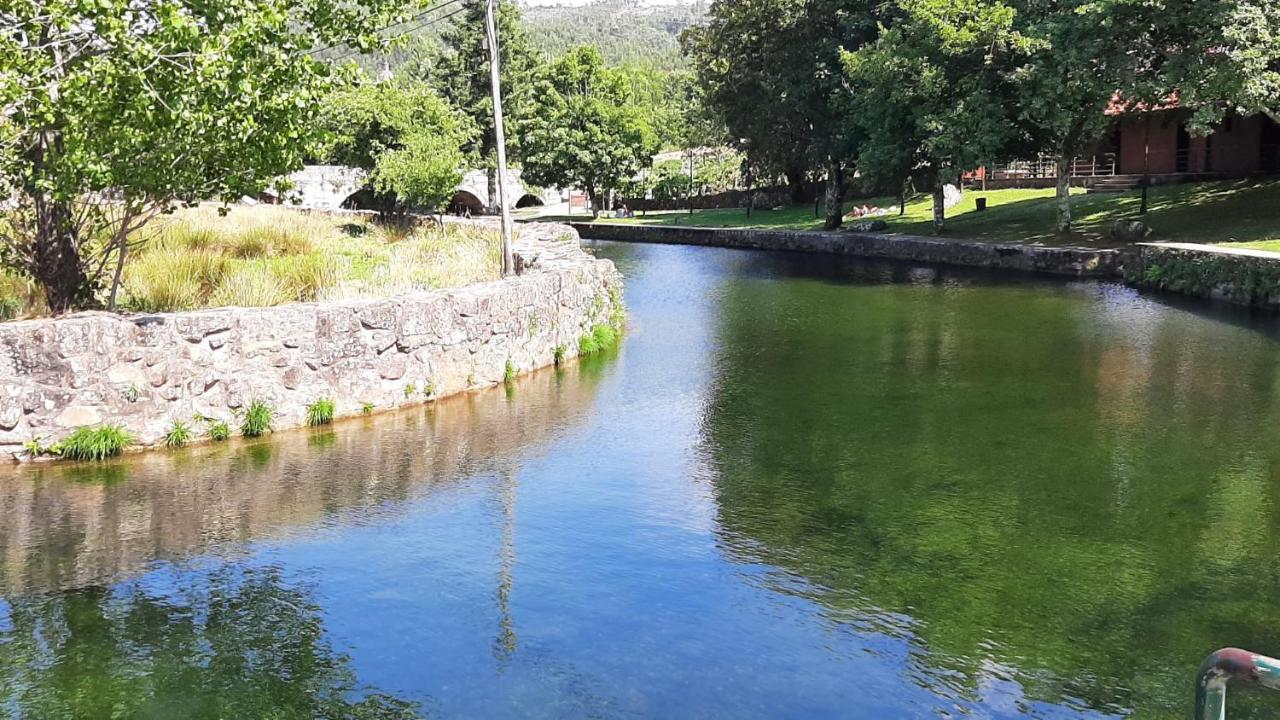 Casinhas Da Eira Caramulo Turismo Rural Arca Luaran gambar